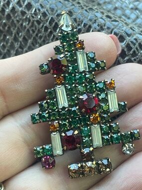 WEISS Festive Green Crystal Christmas Tree Brooch - Women Jewelry